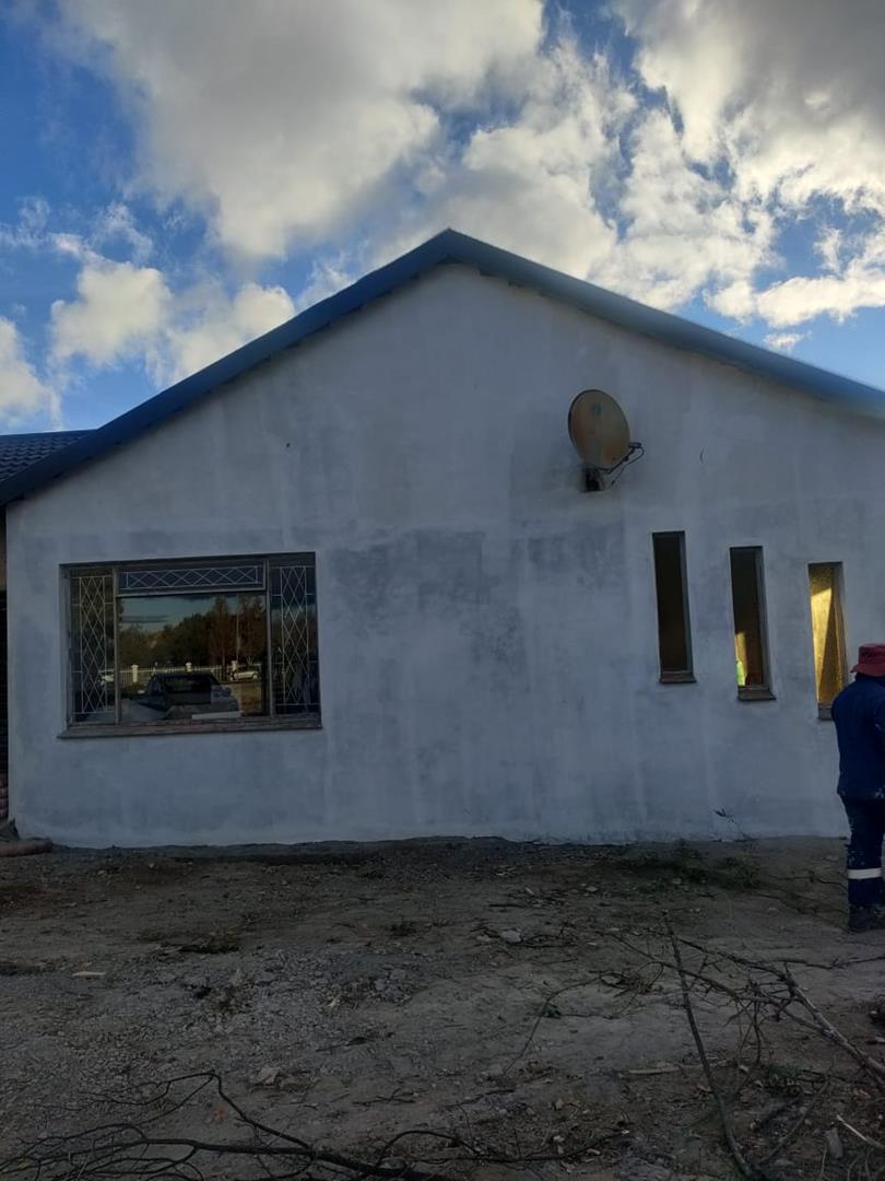 To Let 4 Bedroom Property for Rent in Pellissier Free State